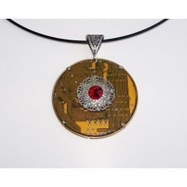 pendentif doré