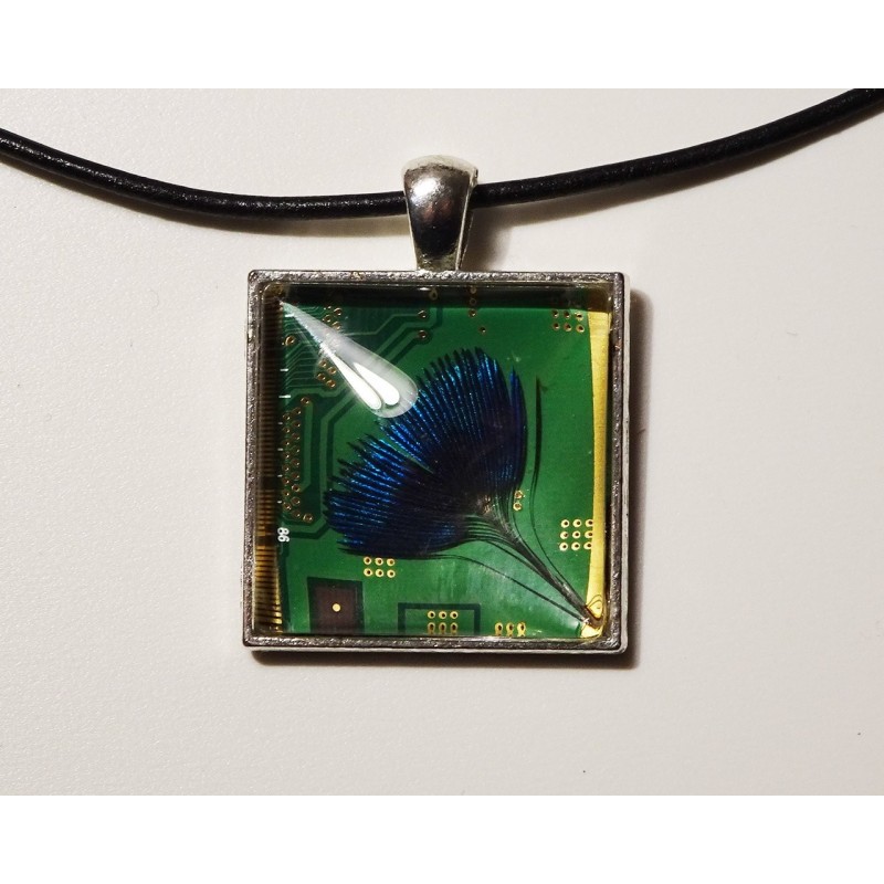 pendentif vert Speciimen pendentif vert Speciimen