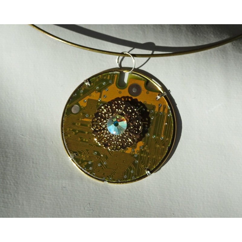 pendentif doré pendentif doré